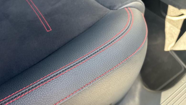 Mercedes-Benz GLA 200 AMG Line Executive 5dr Auto Petrol Hatchback